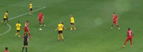 【德甲】基米希吊射破门 拜仁客场1比0领先多特蒙德(3)