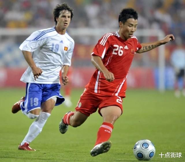 前国足天才陈涛：中国足球这个现状，多少家长还敢让孩子去踢球？(1)