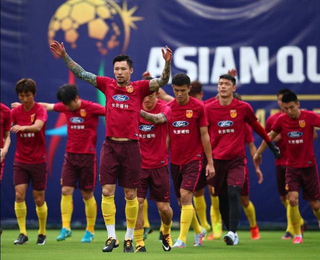 面对众多学者的抨击，中国足球如何从本质上改变？(2)