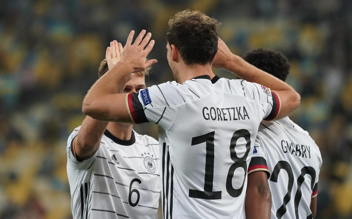 一场2-1让德国走出不胜怪圈！拜仁球星状态火热，4场轰入5球(4)