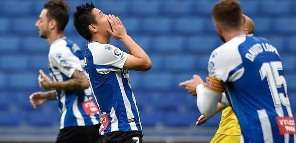 武磊连续四场0-0的时候被换下，一因素让他比踢西甲更难受(4)