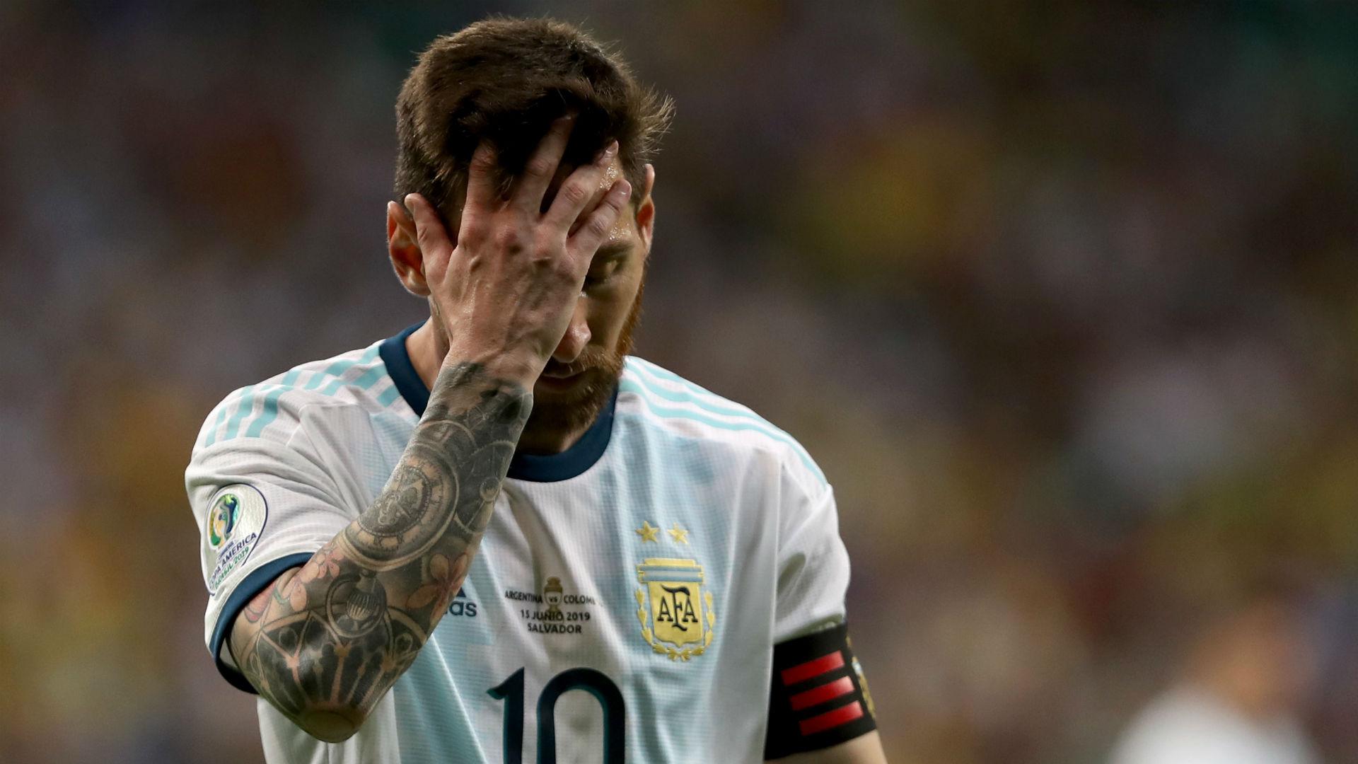 阿根廷再遇宿敌巴拉圭，梅西独挑打锋线，阿根廷赢球在望(4)
