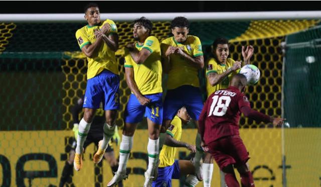 1-0！巴西反超阿根廷，首发7个英超球员，龙东和武磊前队友上阵(2)