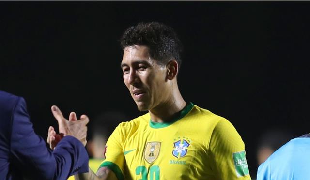 1-0！巴西反超阿根廷，首发7个英超球员，龙东和武磊前队友上阵(3)