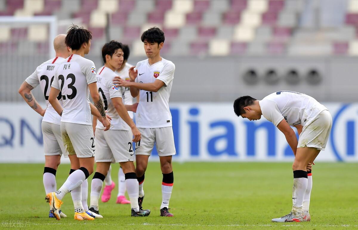 上港亚冠出局，3人表现堪称灾难，将和主帅一起成为球队离队热门(4)