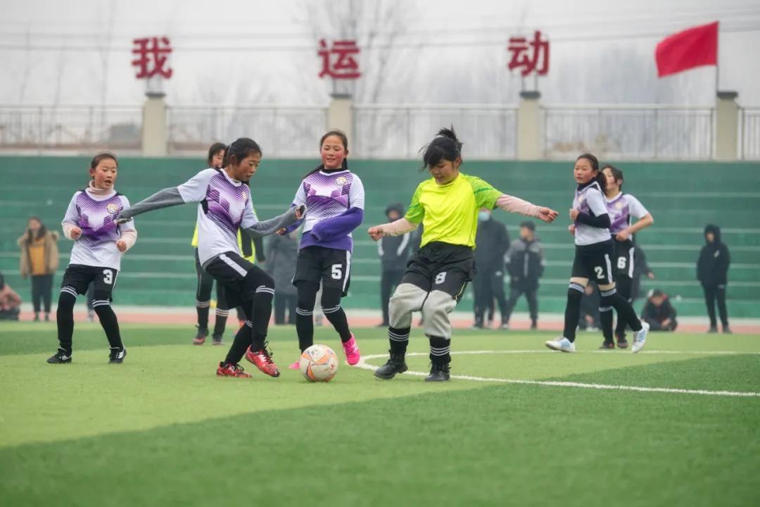 安徽阜南：快看！这里的青少年校园足球活动有声有色(2)