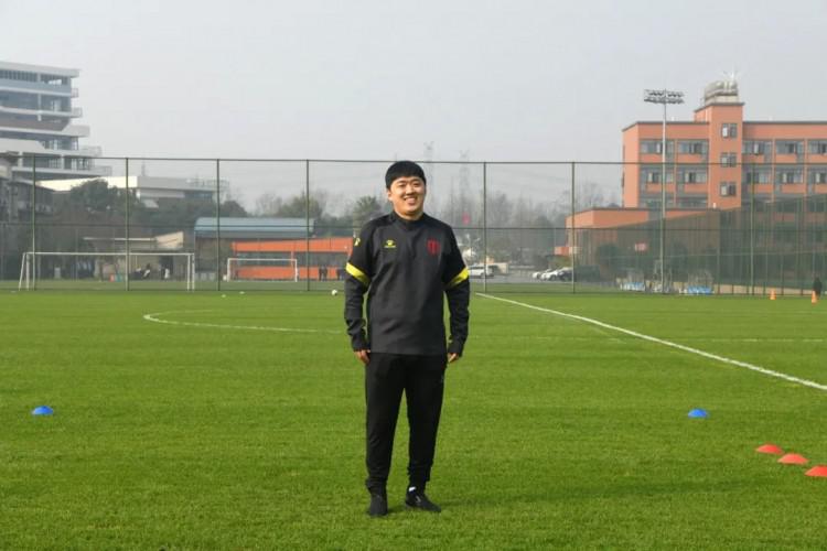 官方: 韩国教练团队加入成都蓉城, 助教曾任水原三星主帅(6)