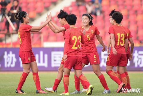 中国女足最美球员，身材颜值完美，直接碾压韩国队李玟娥(4)