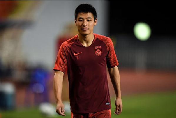 外媒：武磊在西乙沦为边缘球员，如今最好的选择就是回国踢球(3)