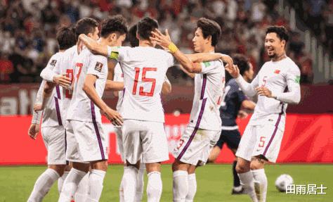 7：0完胜关岛，国足离卡塔尔世界杯再近一步(6)