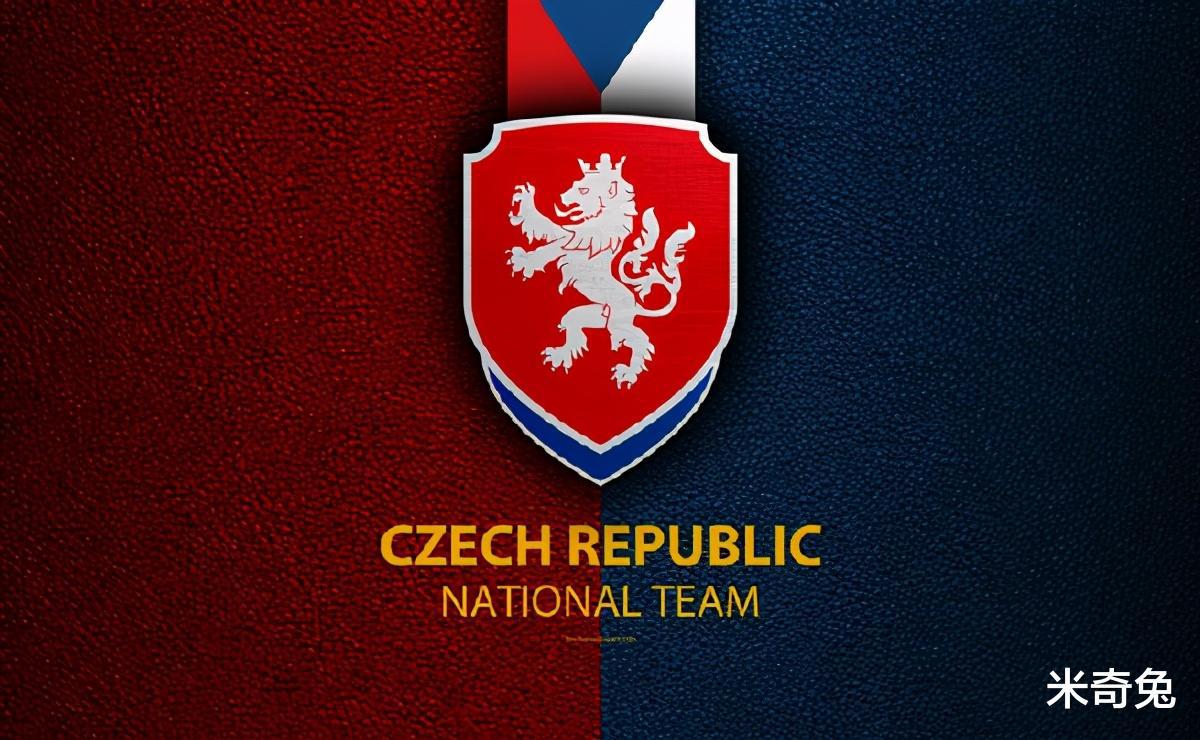 欧洲杯24强巡礼Day14：传跑配合依旧美丽的捷克队，这次有了新领袖(3)
