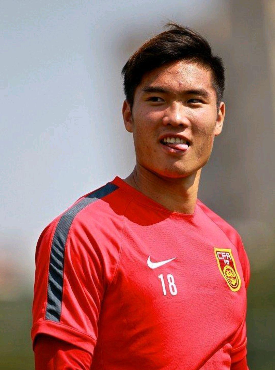 中国男足年轻球员实力很强 即使使用年轻阵容依然能战胜菲律宾队(9)
