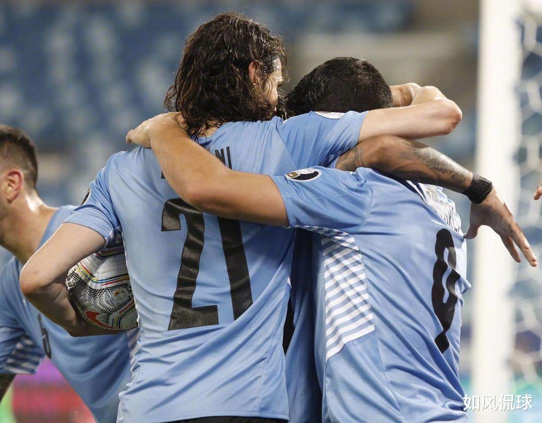 2-0到4-2！乌拉圭踢疯了，冲6年纪录，赢球=出线，苏亚雷斯或爆发(4)