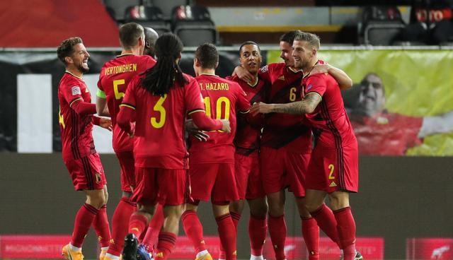 欧洲杯1/8决赛——C罗逆境杀手，葡萄牙惨战比利时(4)