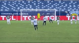【美洲杯】梅西传射戈麦斯破门造点 阿根廷2比0领先(5)