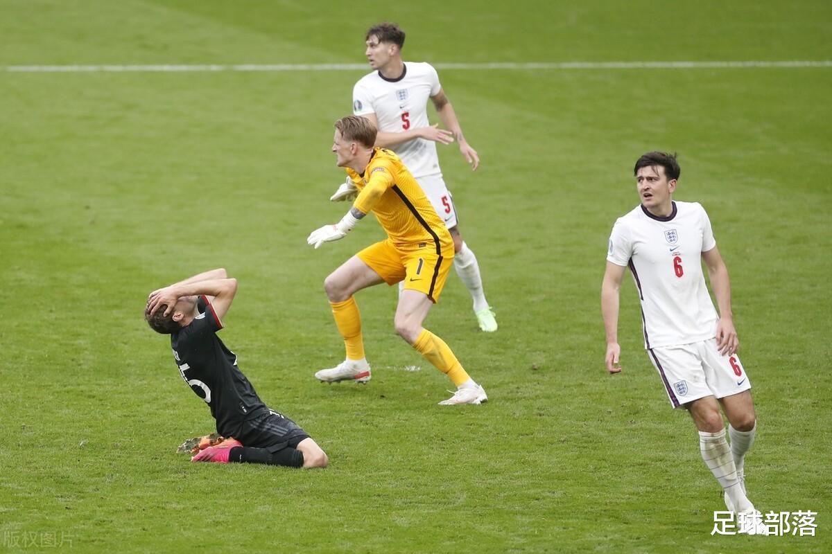 没想到吧？英格兰在欧洲杯淘汰赛首次赢球！时隔55年再阻击德国(3)