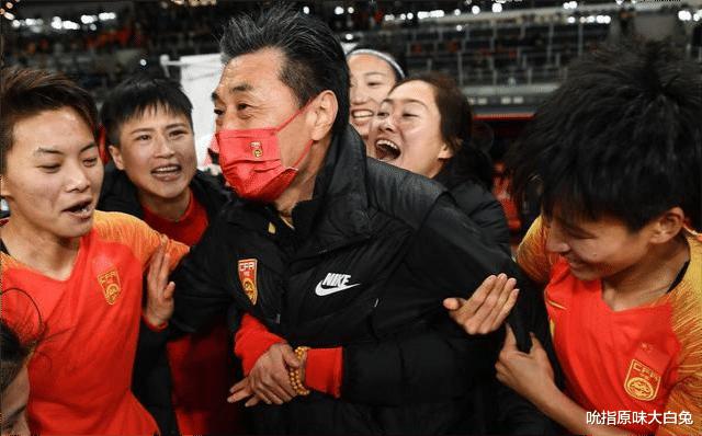 CCTV5和4K直播中国女足3场比赛，贾秀全做错了啥，陈婉婷能否接班(1)