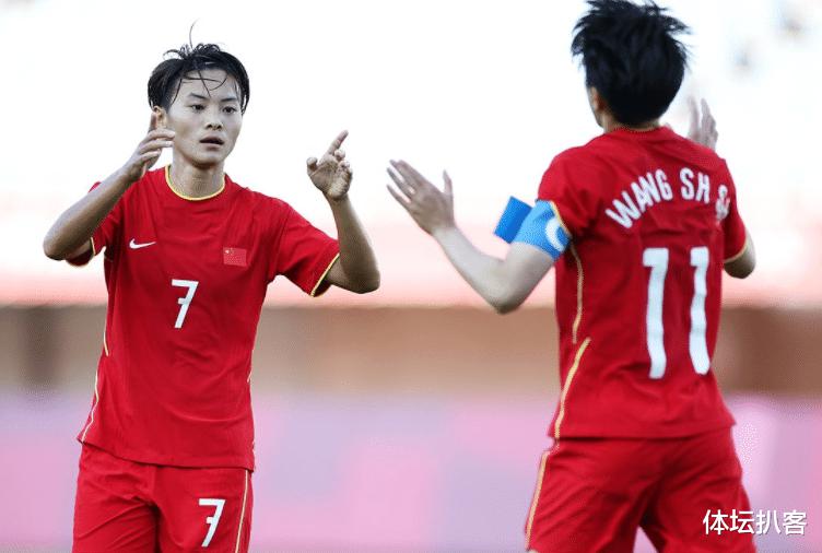 2-8！中国女足创下奥运史上最差战绩，3战狂丢17球，对手主帅偷笑(1)