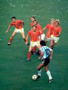 为什么说1986年世界杯是马拉多纳一个人的世界杯？(3)