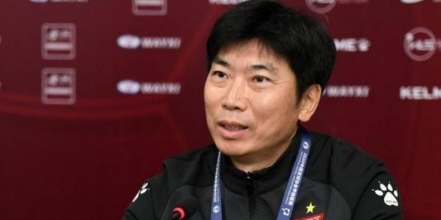 长春亚泰要夺冠，主教练陈洋是什么来头？(2)