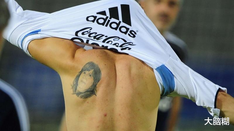 球王梅西 Messi 「刺青」故事公开，「王冠」等 5 处藏有满满的爱！(2)