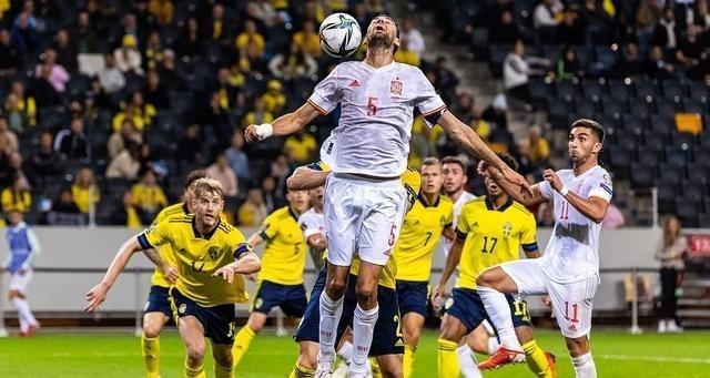 伊布+中超外援缺阵！瑞典男足2-1西班牙，直接晋级世界杯希望大增(3)