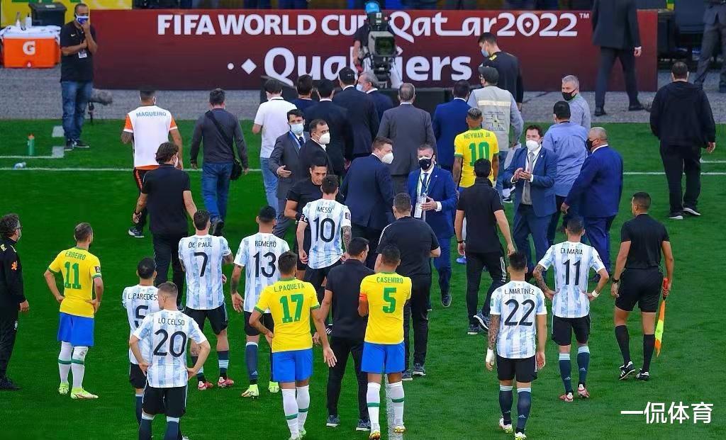 世界性丑闻！巴西卫生院强行驱离阿根廷球员。巴西活该被判负(3)