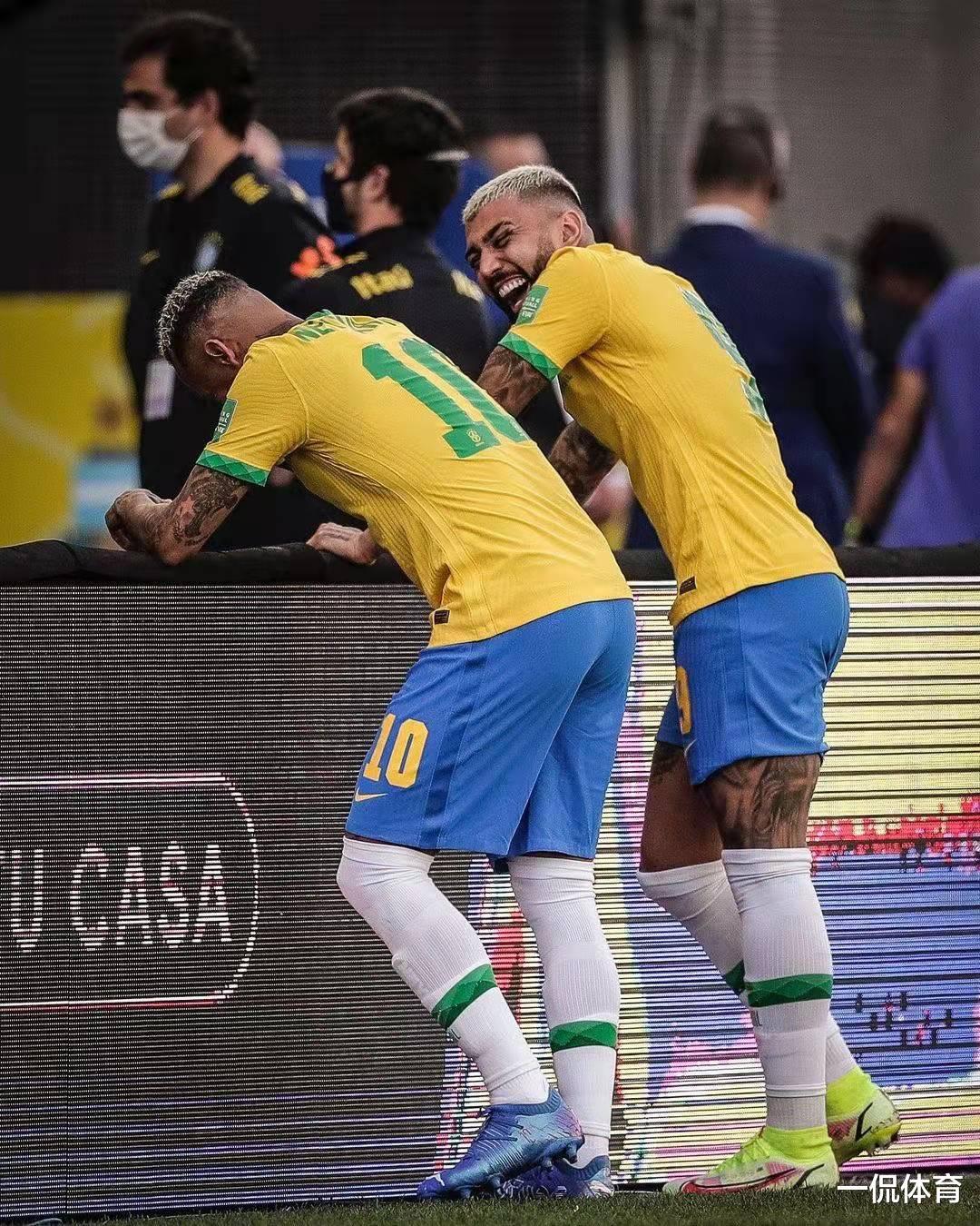 世界性丑闻！巴西卫生院强行驱离阿根廷球员。巴西活该被判负(6)