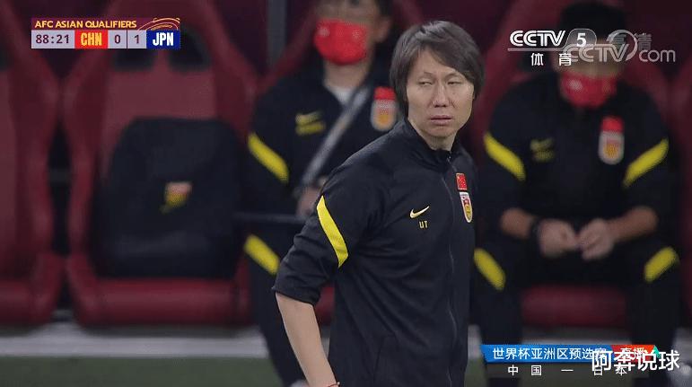 国足0-1惜败日本，韩乔生终于发话，64岁的人了，活得明明白白(2)