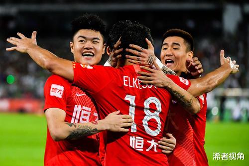 凌晨0点！中国足球传来重要消息：中超恐迎来巨变，国足遭重创(1)
