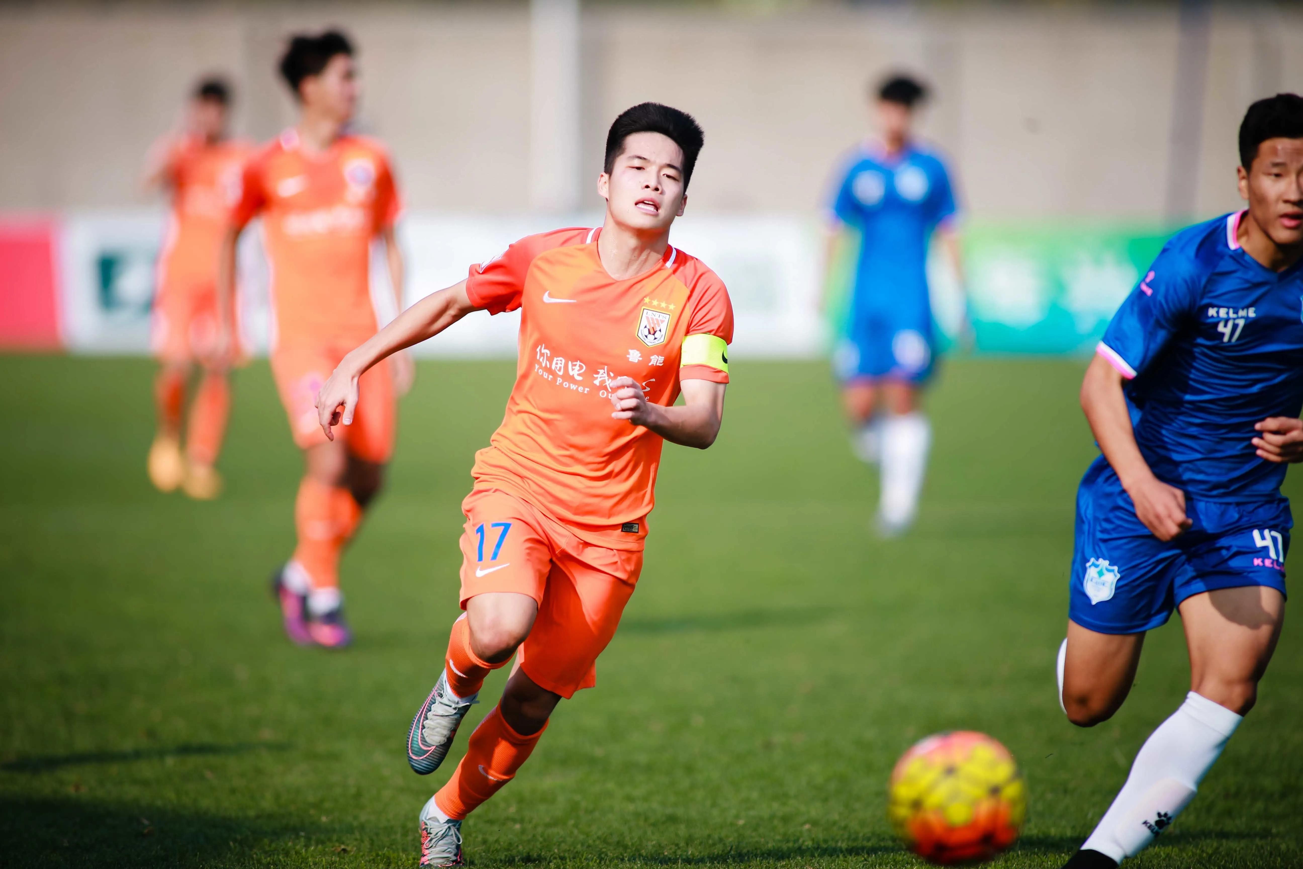 越南配得上亚洲一流 国足若不敌对手可安排年轻阵容备战下届杯赛(12)