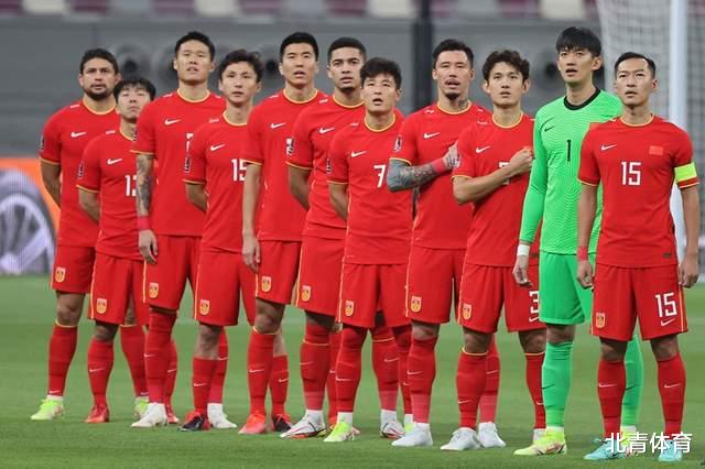 背水一战！国足横下一条心要赢越南队，教练组不担心后防线缺人手(3)