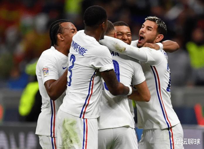 2-1！足坛首支！法国连夺世界杯+欧洲杯+欧国联，一夜创造4大纪录(4)