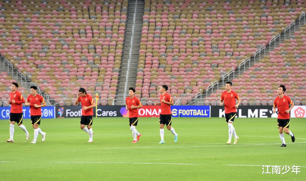 亚洲第10的中国队能干过乌拉圭么？国足还是让日本上吧！(3)