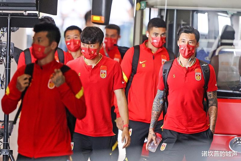 中国足球需要的是问责，而不是单纯向李铁开炮(2)