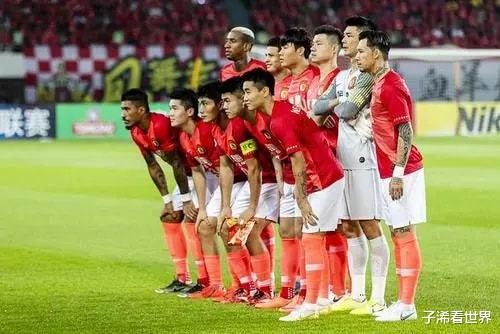 上午8点! 广州媒体最新报道引爆争议，球迷痛骂：中国足球真是奇葩(1)