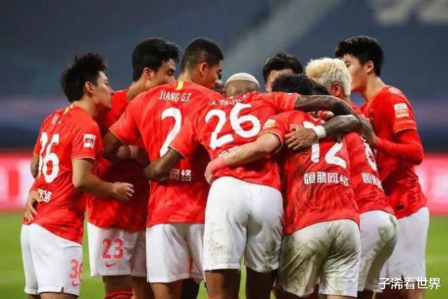 上午8点! 广州媒体最新报道引爆争议，球迷痛骂：中国足球真是奇葩(5)