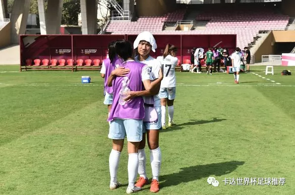 【体育新闻报】中华女足苦战31年来最靠近世界杯一次(1)