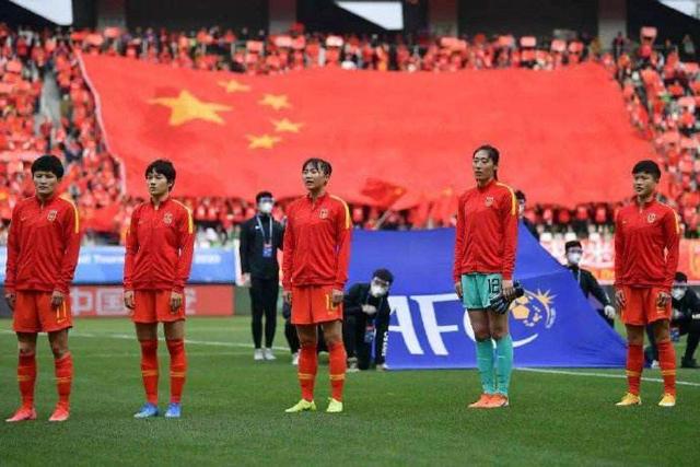 中国足球深夜收重大噩耗，陈戌源痛心，球迷沉痛哀悼(1)