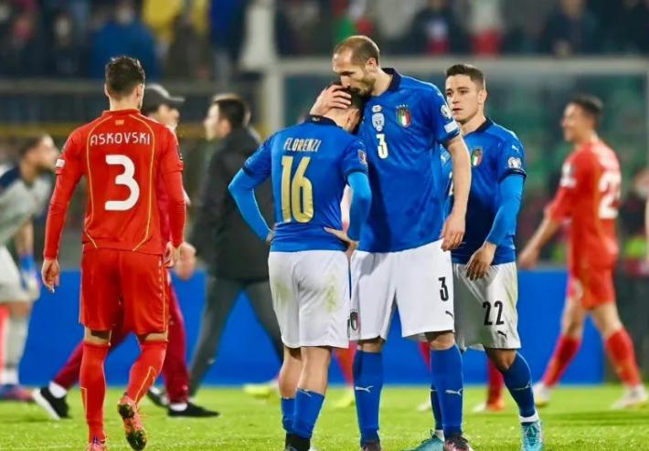 意大利0-1揪出头号罪人！大赛扫把星，满眼都是钱，梅西被他坑惨(2)