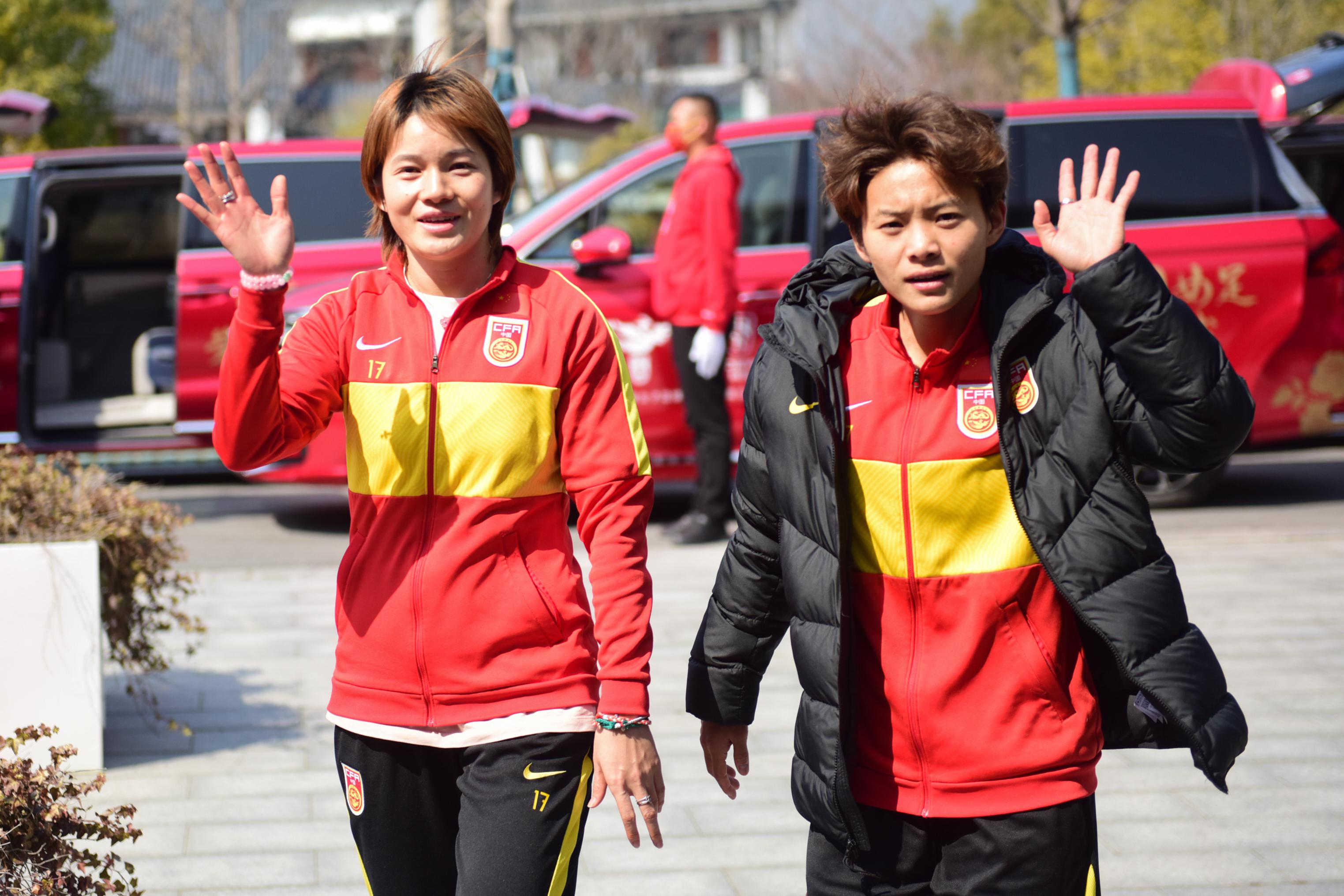 对话｜张妈，准备上场，和中国女足一起拿个亚洲冠军(6)
