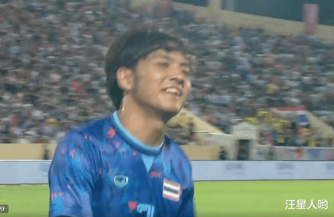 1-0！泰国U23发挥低迷，依靠乌龙球取胜，老挝队美女主帅引发关注(2)