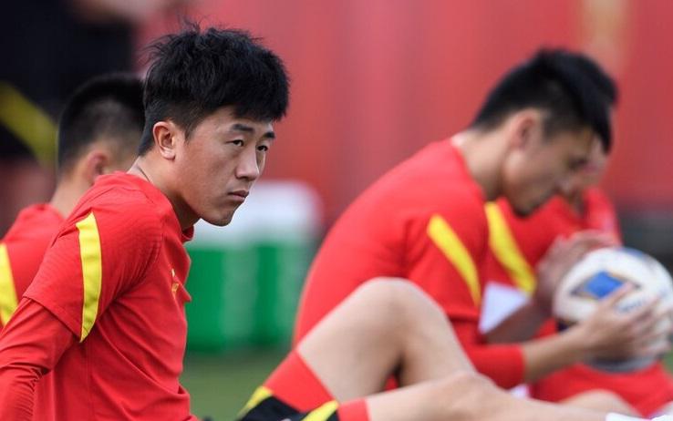 东亚杯赛程正式敲定！全新中国男足将最强阵亮相，连战韩国和日本(1)