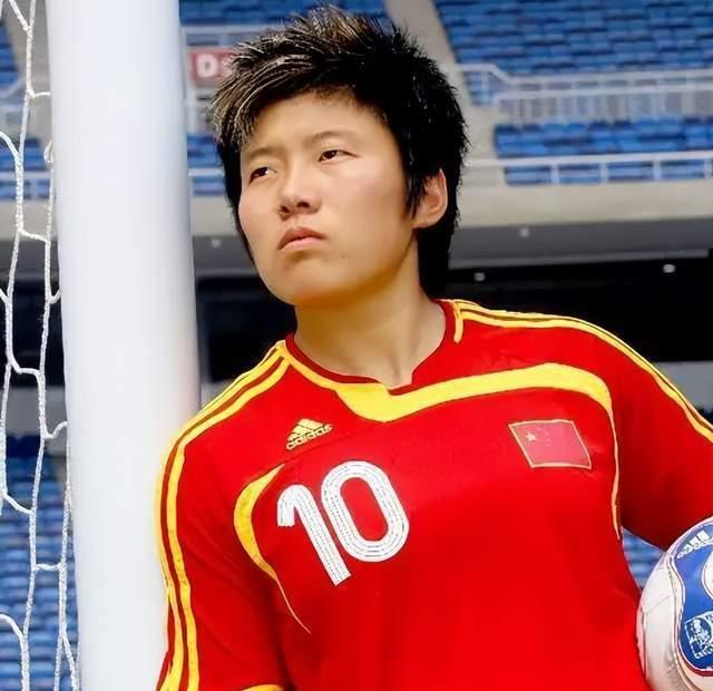 昔日天才马晓旭：18岁当选亚洲足球小姐，却连遇伤病，至今单身(15)