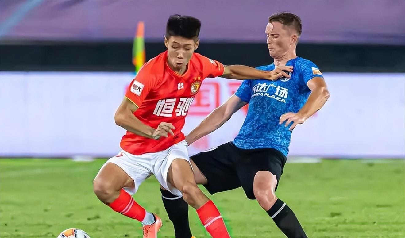 好消息！广州队新赛季保级无忧 未来目标是为中国足球培养人才(3)