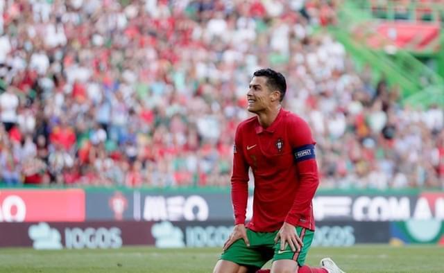 3场7分！欧国联葡萄牙强势小组登顶，C罗进球锦上添花，1分不值！(4)