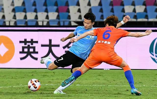 张玉宁新赛季打进5粒球1次助攻 众多优秀年轻球员应积极留洋发展(10)