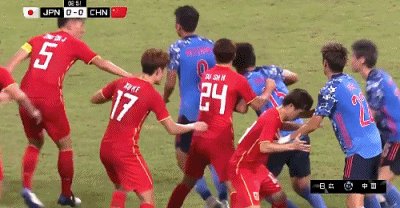 【早报】事实证明，中国男足是可以逼平日本队的！(1)