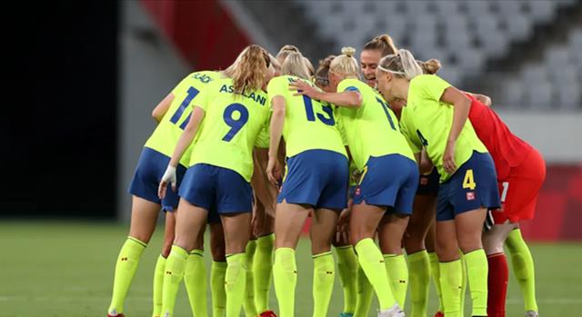 女欧冠杯4强！英格兰女足依旧难强势，瑞典女足要发力！(2)