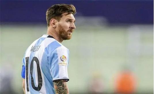 梅西迎来谢幕征程，世界足球的标杆，阿根廷足球的代表人物(2)
